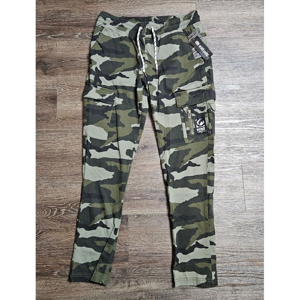 Ecko Unltd  Young Men's Combat Camo Pants Size Medium Nwt‎